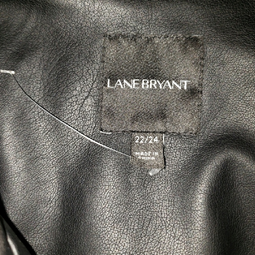 Leather jacket with fringes and purse - Picture 3 of 6